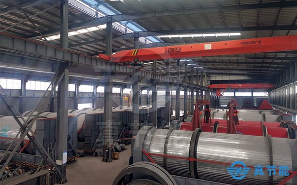 工業(yè)污泥干化機(jī)車(chē)間